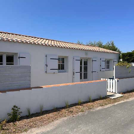Petite Maison Au Calme, Dans Une Impasse L'Epine  Zewnętrze zdjęcie
